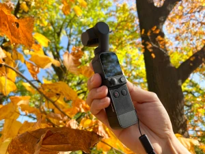 【レビュー】大人気のDJI Pocket 2 小型ジンバルカメラを使ってみた！ - SoftBank SELECTION WEB MAGAZINE for Mobile Accessories