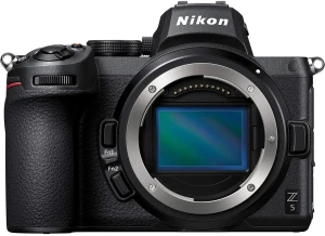 Nikon Z 5を徹底解説。作例からおすすめレンズまで