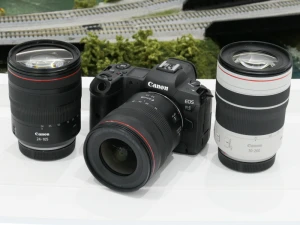 写真で見るRF14-35mm F4 L IS USM 出揃った“RF小三元”を並べてみる